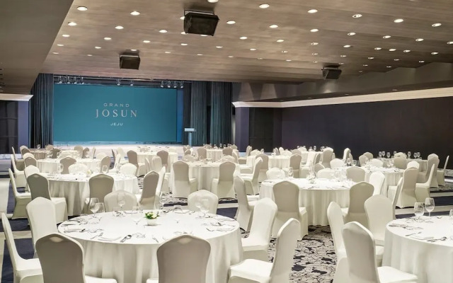 Grand Josun Hill Suite