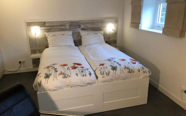 Iselmarpleats Comfortabele Studio met badkamer