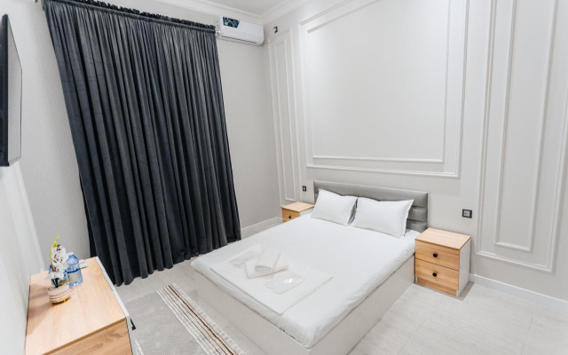Classic Apartment (Классик Апартмент)