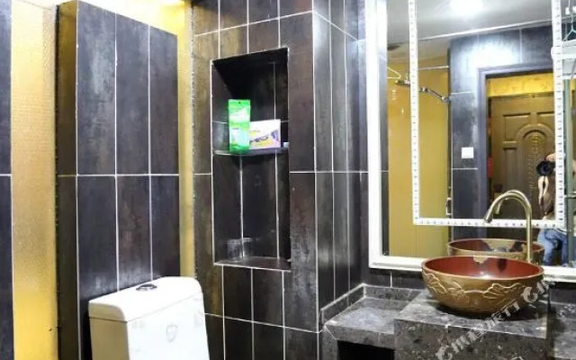 Jinli Hotel (Jintai Square Subway Station)