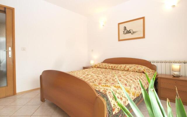 Apartments Ozren 311