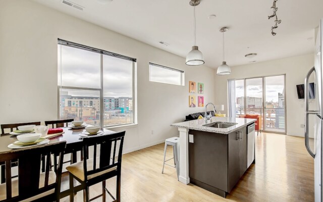 3BR Downtown Loft Financial District
