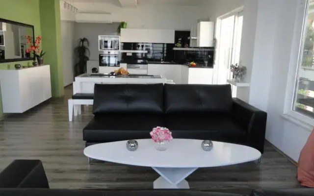 Villa Fiolek