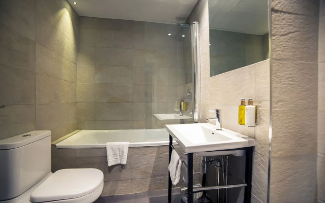 Grey Street Hotel