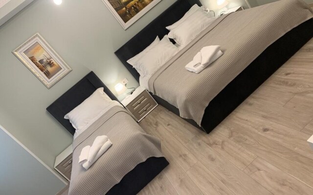 Belux Hotel