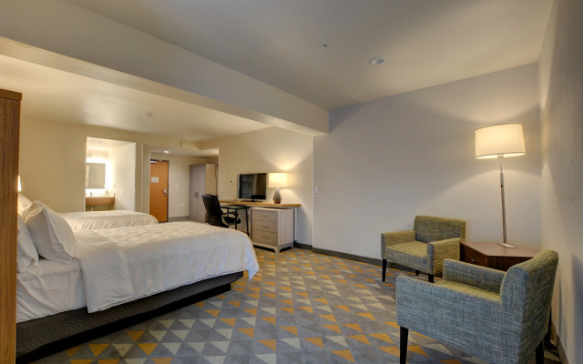 Holiday Inn Salem by IHG