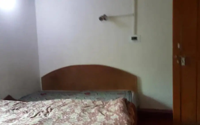 Rising Moon Guest House