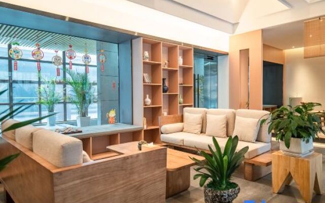 Yuxin Hotel (Zhenhua Group)