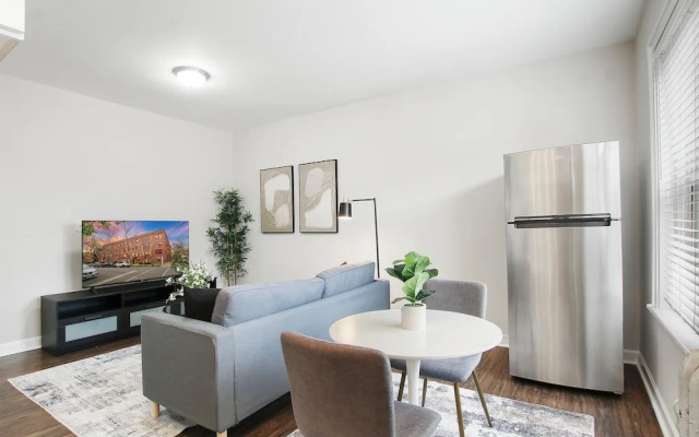 1BR Cozy Apt - Harper 404