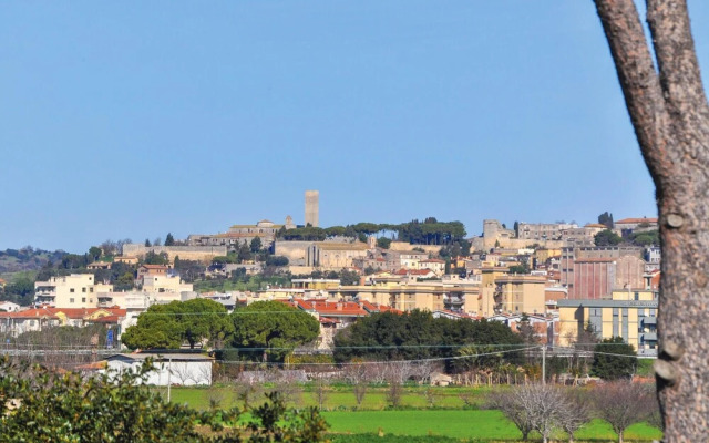 Beautiful Apartment in Canino With 3 Bedrooms