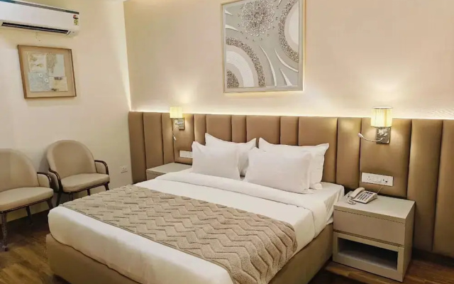 Hotel Pallavi Grand