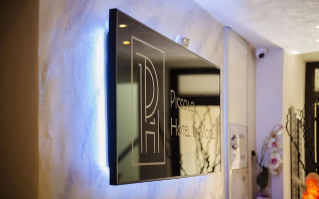 Piccolo Hotel