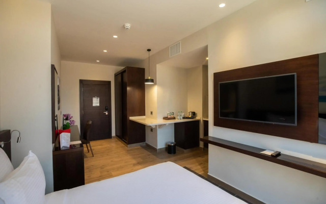 The Compass Hotel