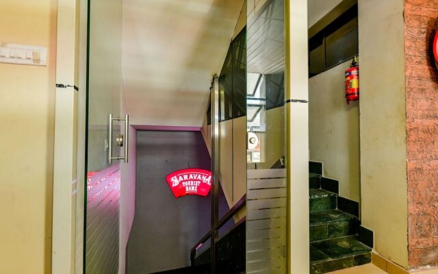 Oyo 23115 Hotel Saravana