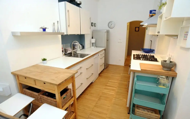 Apartment Angela