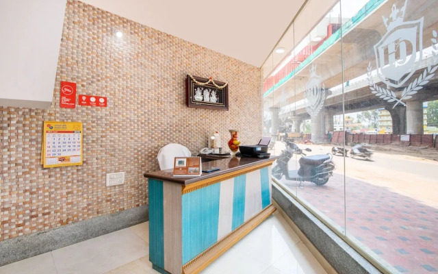 OYO 16123 Chandana Deluxe