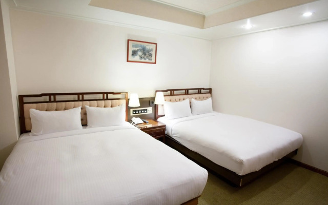 Harazuru Hotel