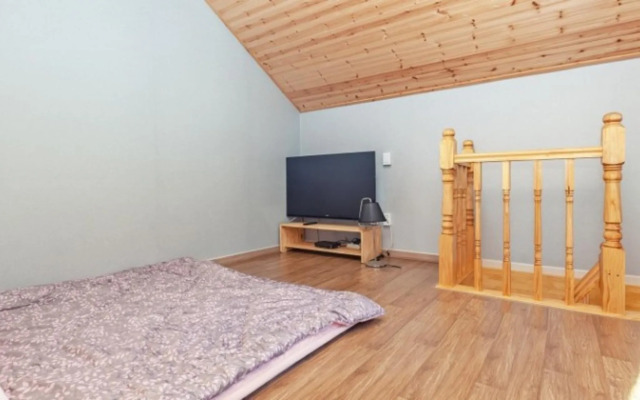 Daebudo W Eden Pension