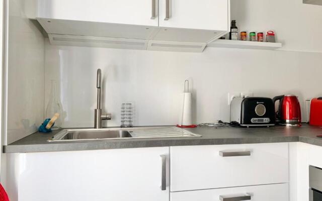 Bright 42m2 apartment fully renovated in 2021 #BT