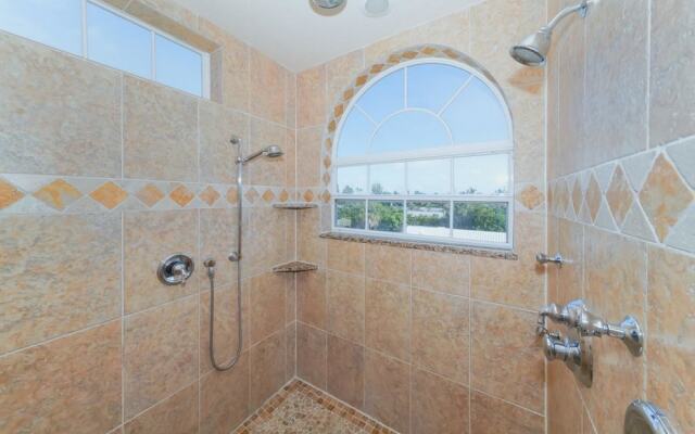 Mango Bay Apartment 3