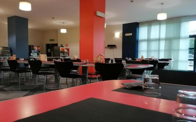 Open011