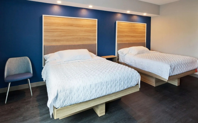 Tru by Hilton Auburn