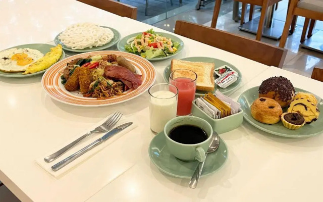 HARRIS Hotel Kuta Galleria - Bali