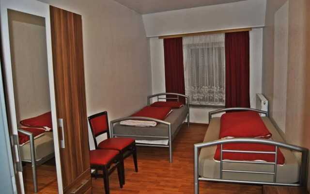 Kölnotel Hostel, Apart and Suite