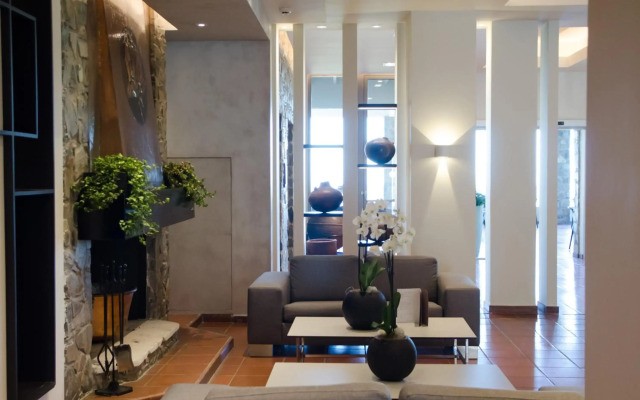 Rodon Hotel and Resort
