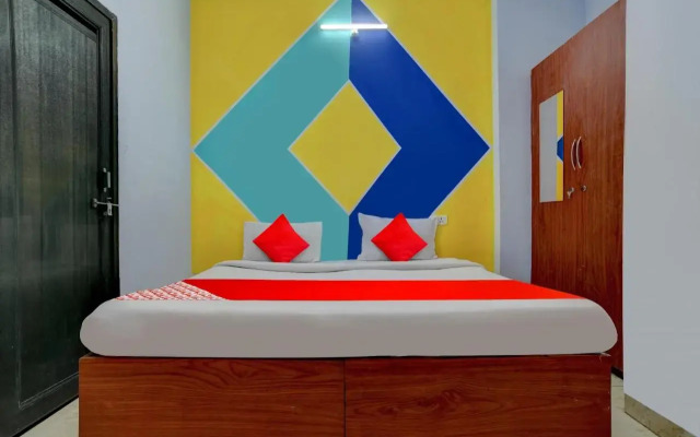 Spot On 806322 Hotel Kings Night