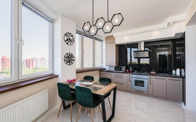 Crown39 (Краун39) на улице Александра Невского