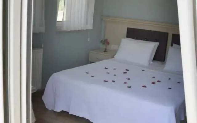 Hotel Edina Cunda