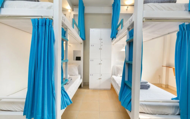 Spot on 676 Jimmy House - Hostel