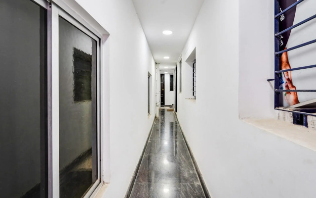 Vishnu Mahal by OYO Rooms