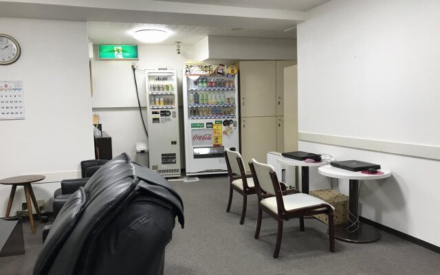 Capsule Kinuyahotel Ikebukuro - Men Only