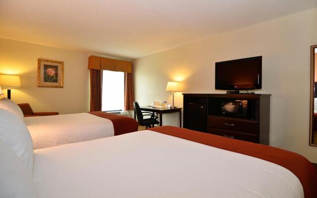 Holiday Inn Express Hiram Dallas Area