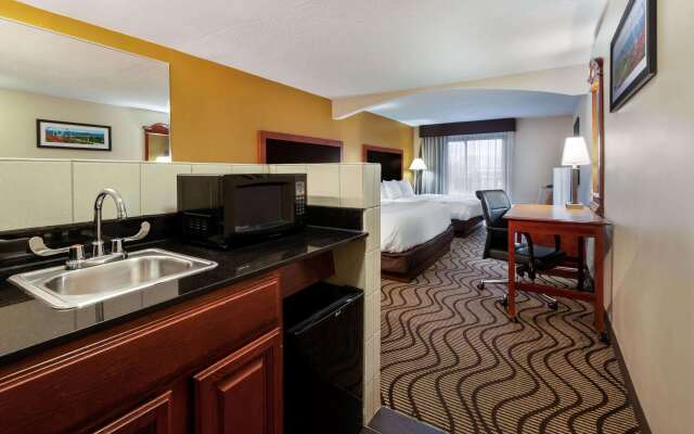 La Quinta Inn by Wyndham Sandusky near Cedar Point