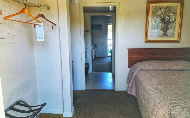 The Port Hotel & Marina