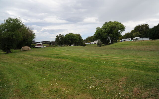 Blenheim Bridges Holiday Park