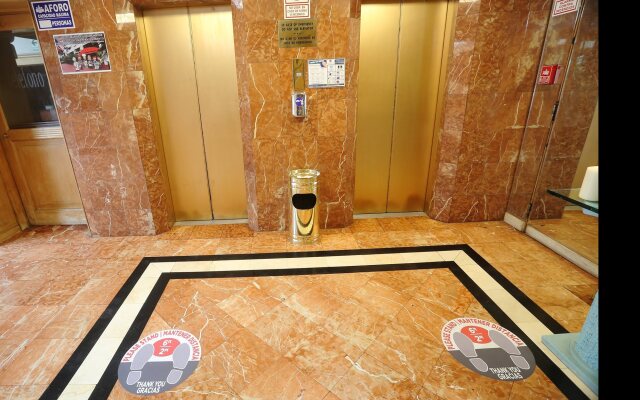 Suites del Bosque Hotel