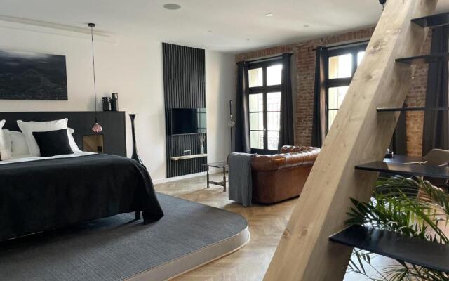 Ennéa - Jacuzzi & Luxury Suites