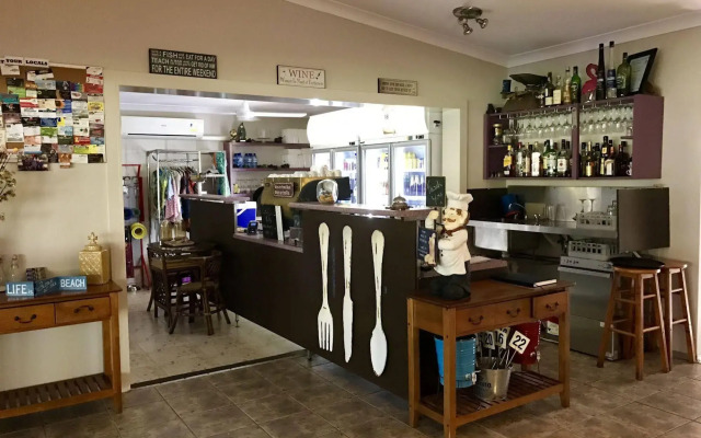 Bramston Beach Resort