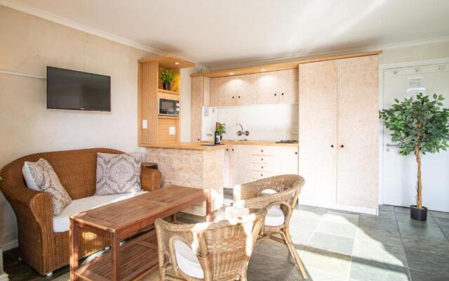 African Violet Guest Suites