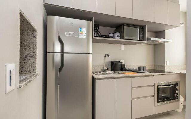 Lindo Apto para casal Porto Alegre CON1820