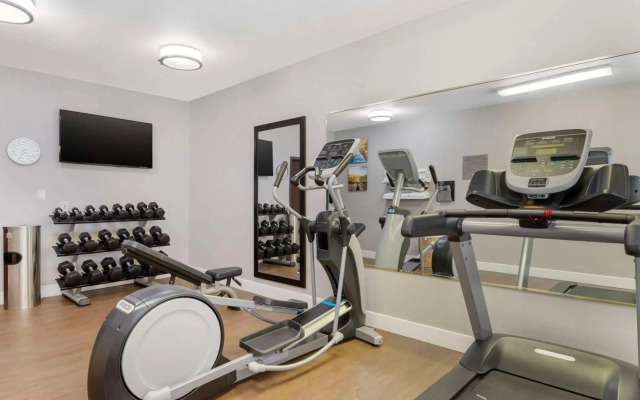 Comfort Suites Shenandoah-The Woodlands