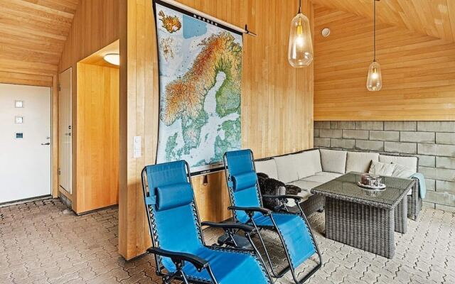 10 Person Holiday Home in Lindesnes-by Traum