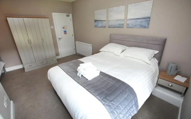 The Glyn Valley Hotel