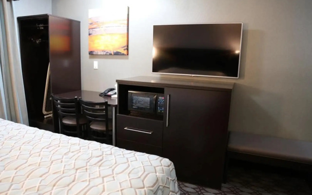 Red Carpet Inn Elmwood Park