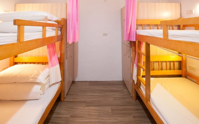 Chesdon Hostel