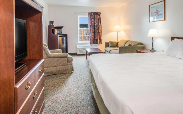 Knights Inn Sandusky